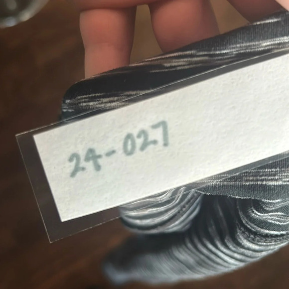 Black and White Zella Crop Leggings - Picture 5 of 5